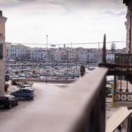 Seaport #Rooms Trani Εξωτερικό φωτογραφία