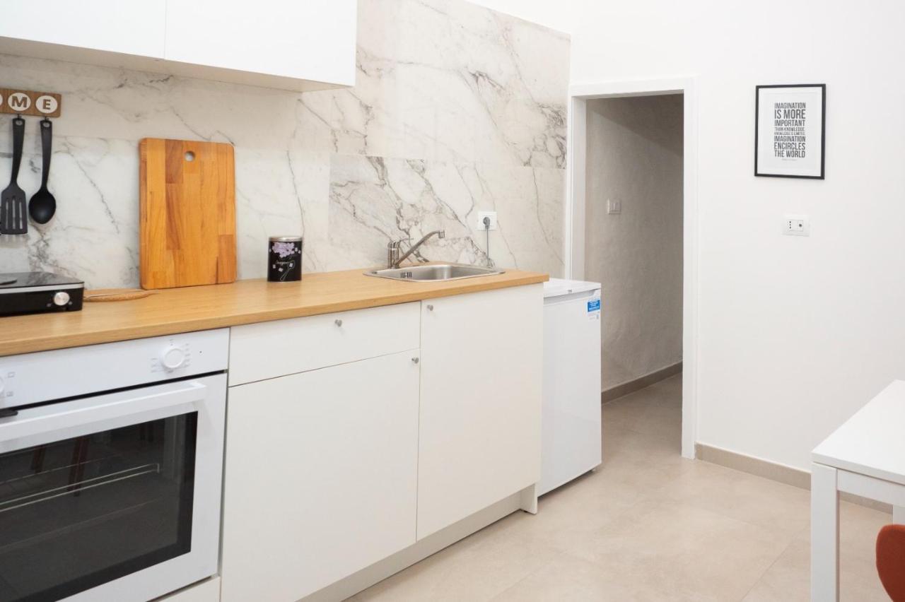 Seaport #Rooms Trani Εξωτερικό φωτογραφία
